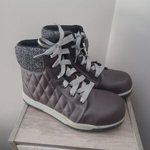 Avenger A770 Metro 8" Tall Carbon Nano Steel Toe Boots Sz 8